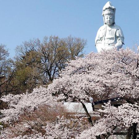 Toyoko Inn Takasaki Eki Nishi Guchi No 2 المظهر الخارجي الصورة